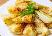 Finocchi piccanti al forno: irresistibile bontà da gustare in famiglia Finocchi piccanti al forno irresistibile bontà da gustare in famiglia