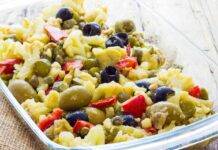 Insalata di rinforzo al baccalà, e che ve lo dico a fare? Io aspetto il Natale per questa Insalata di rinforzo al baccalà, e che ve lo dico a fare? Io aspetto il Natale per questa