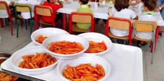 Mensa scolastica chiodo nella pasta - RicettaSprint