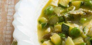 Minestrina depurativa: mangi e dimagrisci subito