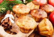 Muffin mele e pandoro: si preparano con gli avanzi di pandoro, nessuno se ne accorgerà Muffin mele e pandoro si preparano con gli avanzi di pandoro, nessuno se ne accorgerà