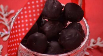 Palline di pandoro cioccolato bianco e fondente, per un Natale travolgente e irresitibile