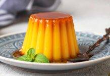 Panna cotta al caramello, il dolce al cucchiaio da preparare in anticipo per le feste
