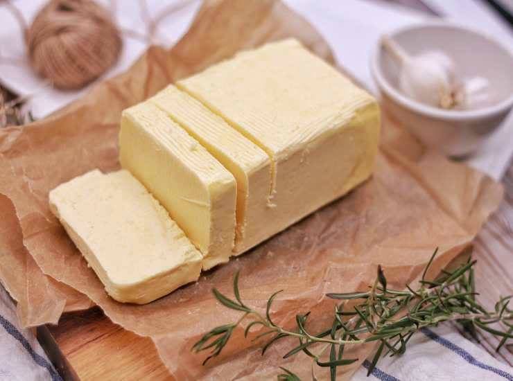 Pandoro fatto in casa, la ricetta di Benedetta Rossi: fantastica! Goto di Ricetta Sprint