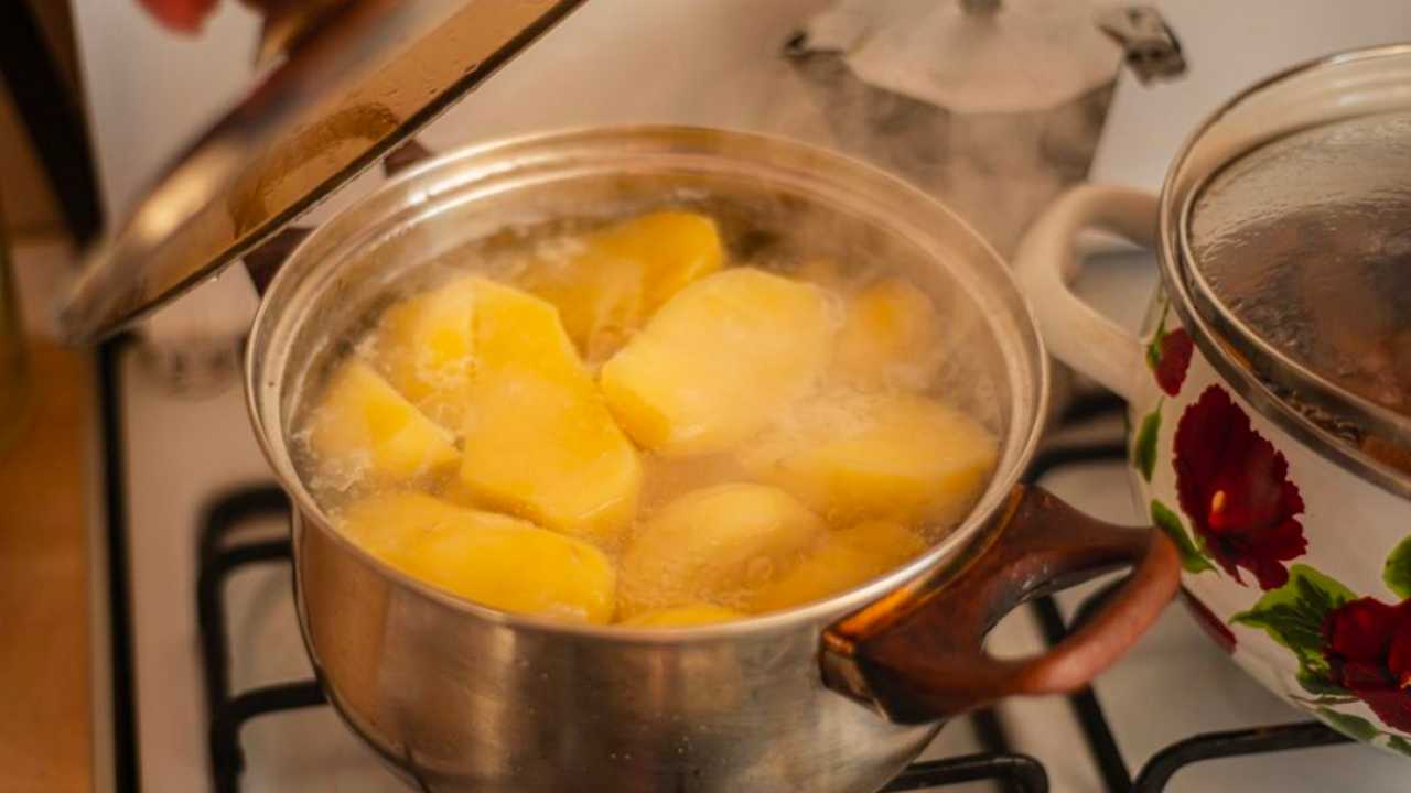 Acqua delle patate non la buttare - RicettaSprint