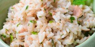 Insalata di riso con solo due ingredienti: buonissima ma soprattutto leggera!
