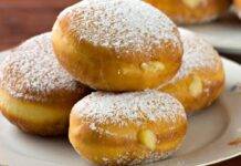Krapfen, la vera ricetta originale: provala subito, con tanta crema pasticcera!