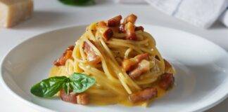 Pasta alla carbonara: la ricetta delle peggiori bettole romane