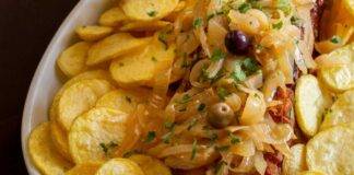 Sfoglie di patate al forno con cipolle puoi accompagnare con carne o pesce, scegli tu!