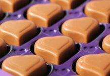 Regala i tuoi cioccolatini alla Befana, prova a fare i miei fantastici torroncini alle nocciole