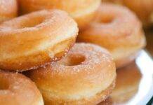 Non saranno leggere, ma una ciambella fritta come si deve ogni tanto ci sta tutta Non saranno leggere, ma una ciambella fritta come si deve ogni tanto ci sta tutta. Foto di Ricetta Sprint