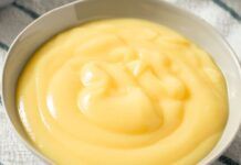 Crema pasticcera per tutti, senza lattosio e leggerissima: buona con tutto, anche da sola!