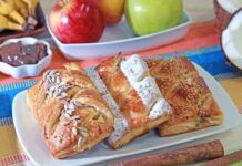 Fagottini sfogliati con crema a cioccolato e frutta