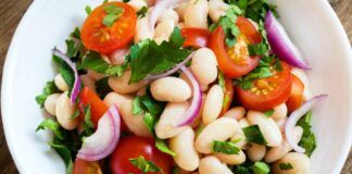 Insalata di fagioli leggerissima: se hai deciso di metterti a dieta domani!