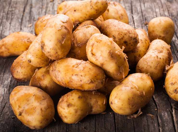 Rosti di patate croccanti in friggitrice ad aria: sono ultra leggeri e facili da fare! Foto di Ricetta Sprint