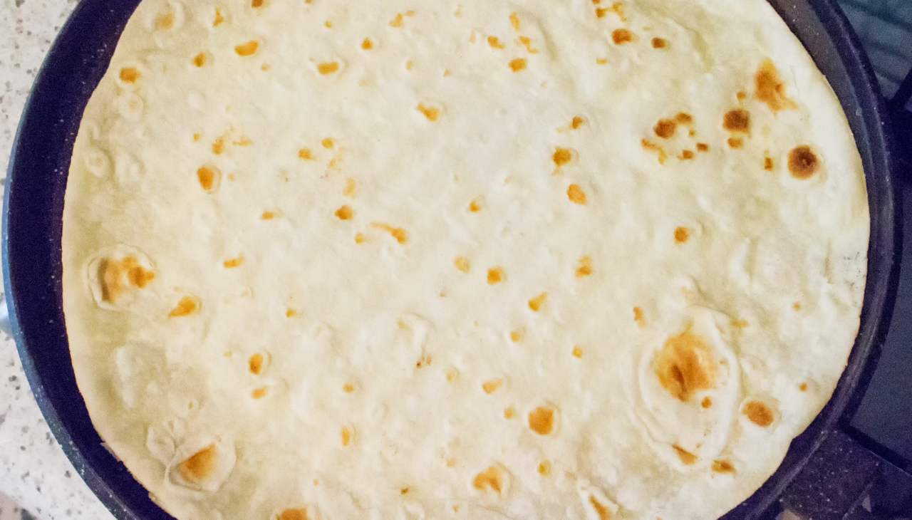 Piadina per pranzo, ma quella vera romagnola: dopo l'impasto come ti dico io, pensa tu al resto!