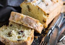 Plumcake all'uvetta ho aggiunto un po' di rum, credimi è finito subito!