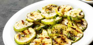 Zucchine aglio e olio e peperoncino: poche calorie, subito pronte!