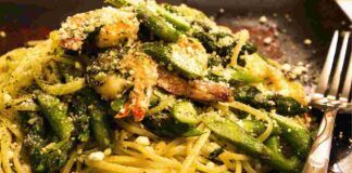 Asparagi e gamberi il connubio perfetto per il pranzo di oggi, impossibile descrivere tanta bontà