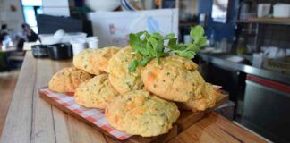 Biscotti alle erbe stuzzichini deliziosi e super croccanti