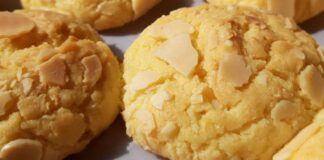 Biscotti di marzapane cocco e mandorle