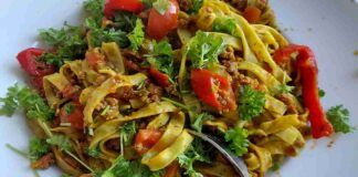 Bolognese all'insalata di verdure