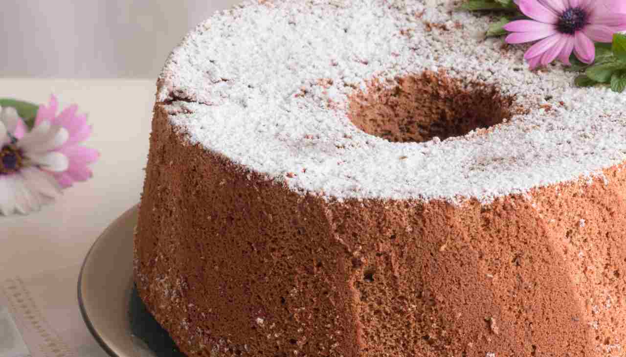 Sua maestà la chiffon cake (alle ciliegie)