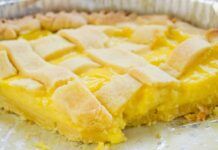 Crostata alla crema pasticcera: non può essere una merenda, prende il posto di un dessert!