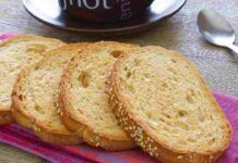 Fette biscottate fatte in casa: nulla di più buono e sano a colazione!