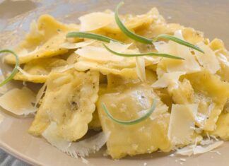 Ravioli di Pasqua, provali con il ripieno ai carciofi: farai un figurone!