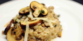 Risotto funghi e mandorle perfetto per il pranzo domenicale, rendi superlativo un semplice piatto