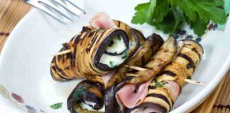 Rotolini di melanzane al forno: cominciamo a portare in tavola i sapori dell'estate!