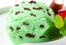 Per un dopo cena fantastico, ti preparo questo sorbetto alla menta favoloso!