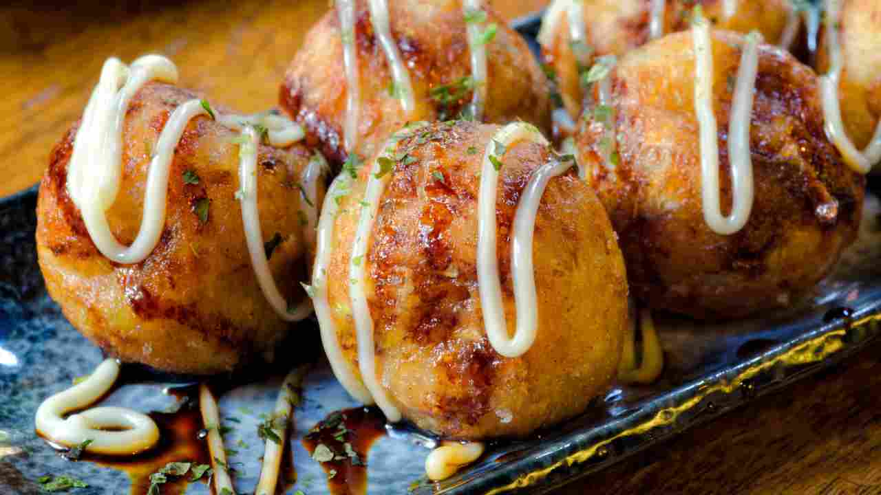 La ricetta per i Takoyaki, come preparare le polpette di polipo