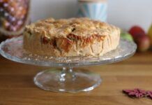 Torta casareccia alla frutta fresca