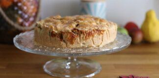 Torta casareccia alla frutta fresca