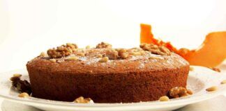 Torta di zucca cacao e noci