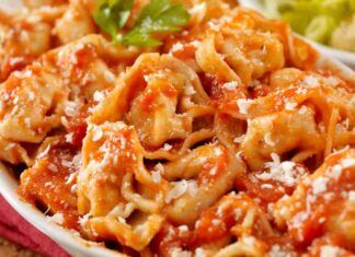 Tortellini fatti in casa, la ricetta veloce pronta subito: che aspetti? Mettiti all'opera!