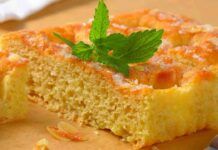 Tortine arancia e mandorle perfette da gustare a merenda