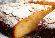 Un limone e poche mandorle ti occorrono e preparerai una torta gustosa, ma leggerissima