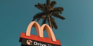 Violenta rissa al McDonald's - RicettaSprint