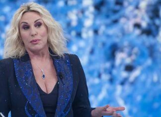 Antonella Clerici ritocchino estetico - RicettaSprint