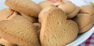 Biscotti alla camomilla profumatissimi: rilassati, perfetti per un dolce riposo!