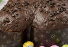 Colomba al cioccolato velocissima: golosa e goduriosa, devi assolutamente provarla! Colomba al cioccolato velocissima: golosa e goduriosa, devi assolutamente provarla!