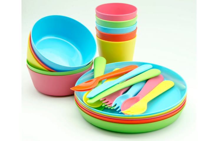 Youngever 18 Pezzi Stoviglie In Plastica – 6 Set Con Piatto 25cm, Ciotola 1000ml, Bicchiere 600ml, Infrangibile E Sicuro (Coastal)