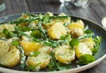 Fagiolini e patate in salsa yogurt: nulla di più facile da preparare Fagiolini e patate in salsa yogurt nulla di più facile da preparare Ricettasprint