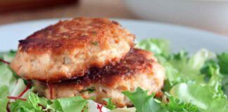 Hamburger di salmone leggerissimi: l'alternativa alla classica ricetta che ti lascia a bocca aperta!