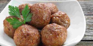 Polpette di salsicce questa ricetta sta spopolando sul web, da provare subito!