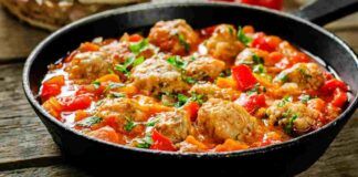 Polpette e peperoni in padella per una cena speciale ma senza affaticarsi troppo!