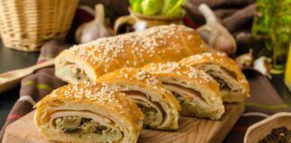 Strudel di pane ripieno per una cena spettacolare che nessuno si aspetta!